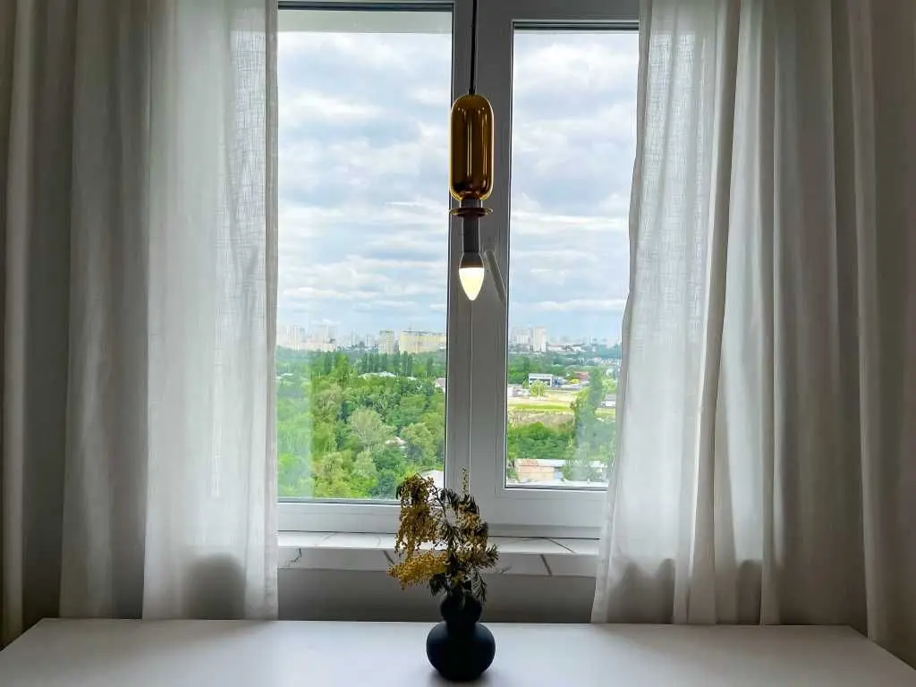 Фото Продаю 1 кімнатну квартиру, 41 кв. м, Михайла Максимовича вул. (Онуфрія Трутенка)  Київ, ціна: 105000 USD, код 7301