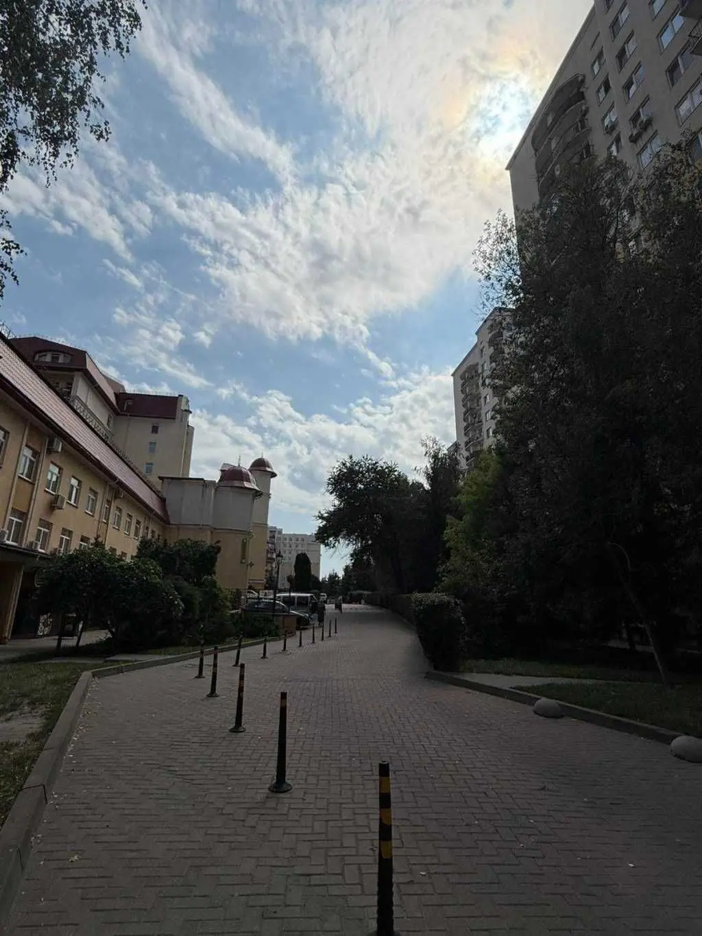 Фото Rent a 4-room apartment, Valeriya Lobanovskoho Street 21 Chaiky for long-term rent, price: 900 USD, code 7303