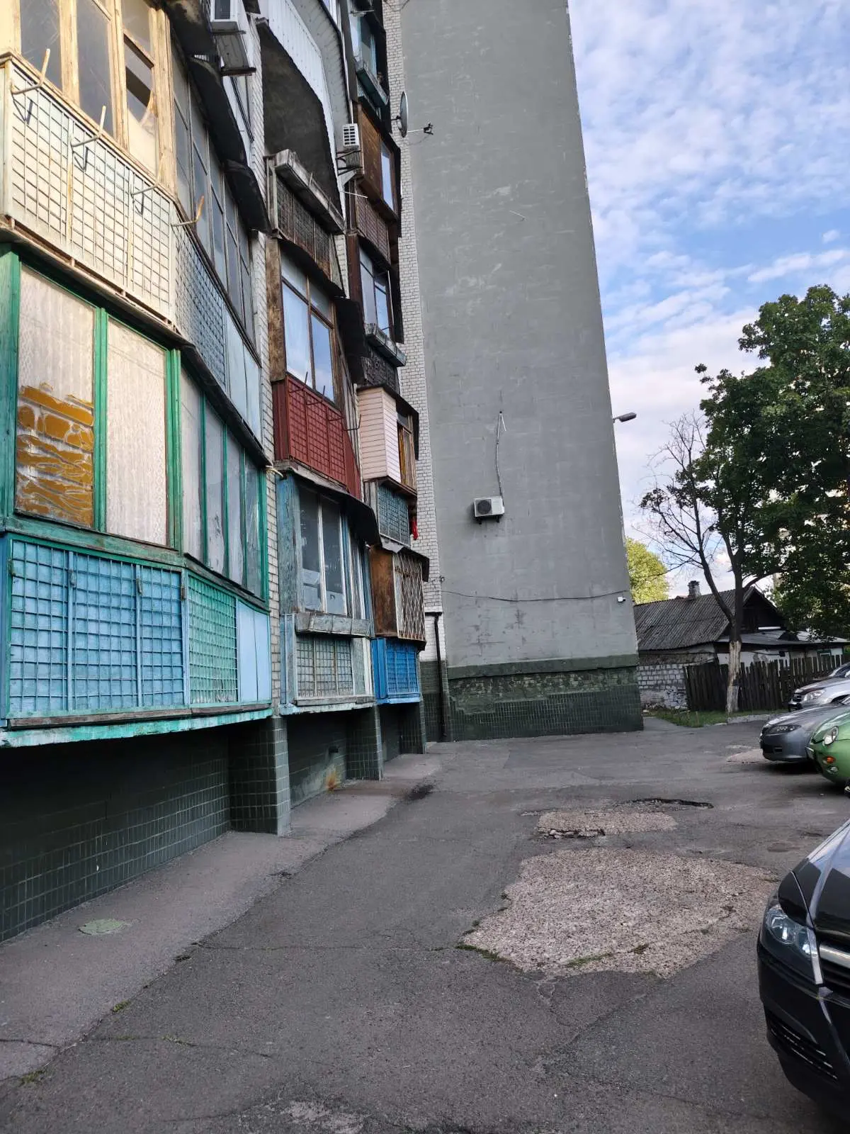 Фото Продаю 1 кімнатну квартиру, 29 кв. м, Гродненська вул. 27 Київ, ціна: 25000 $, код 7306