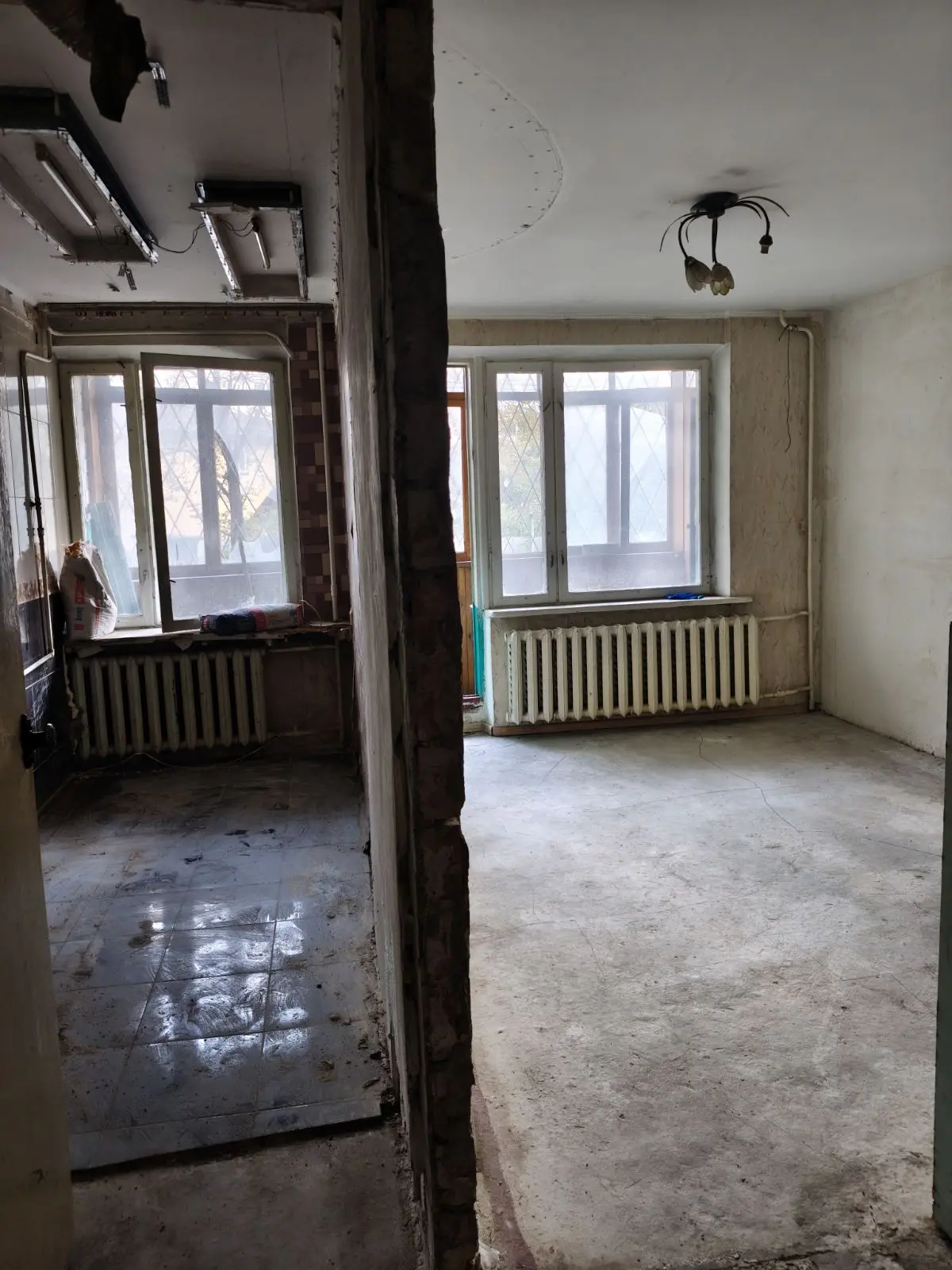 Фото Продаю 1 кімнатну квартиру, 29 кв. м, Гродненська вул. 27 Київ, ціна: 25000 $, код 7306
