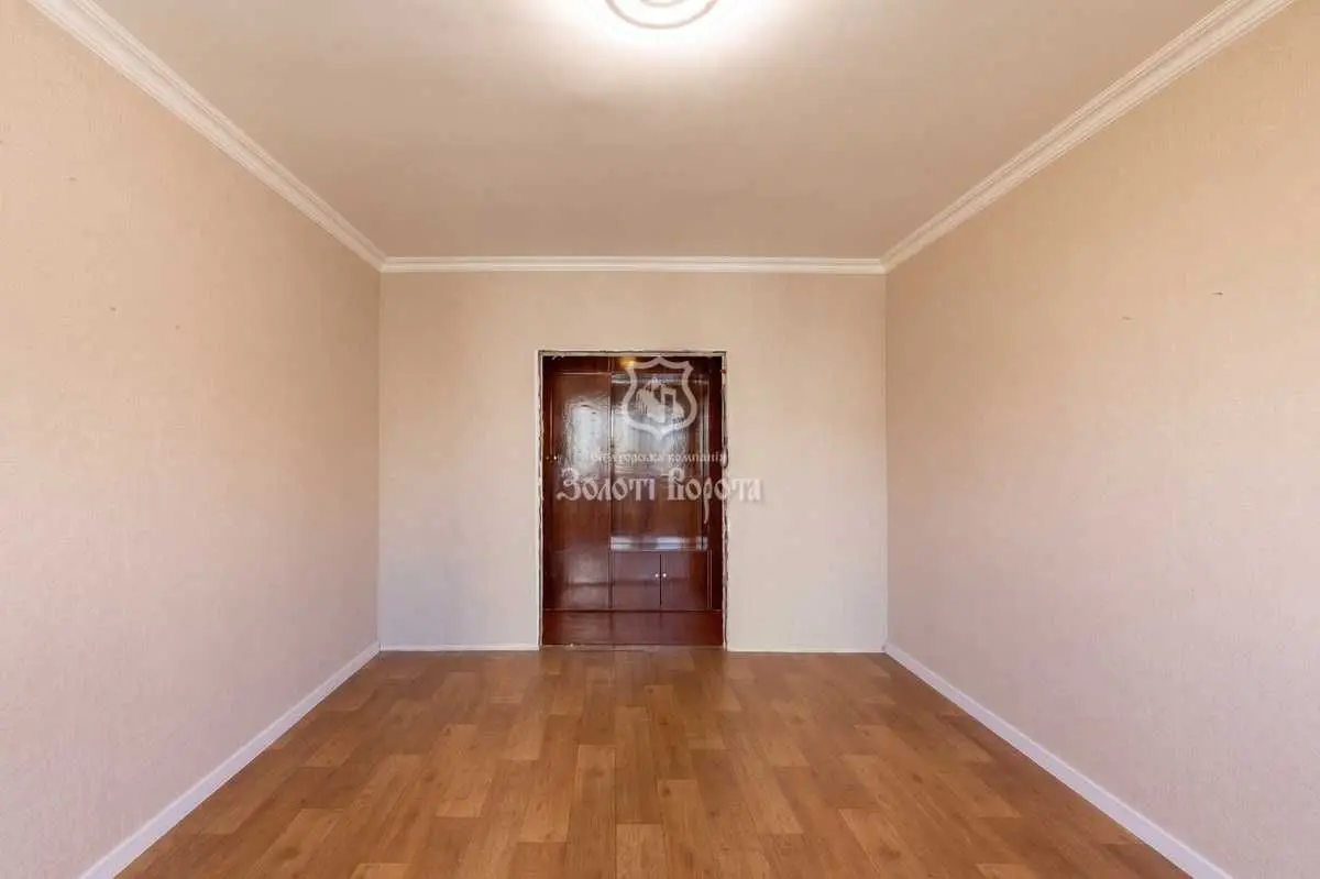 Фото Selling a 3-room apartment, 70 sq.m., Dekabrystiv Street 5 Kyiv, price: 100000 USD, code 7308