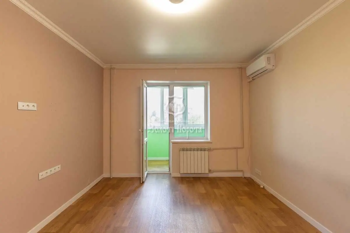 Фото Selling a 3-room apartment, 70 sq.m., Dekabrystiv Street 5 Kyiv, price: 100000 USD, code 7308