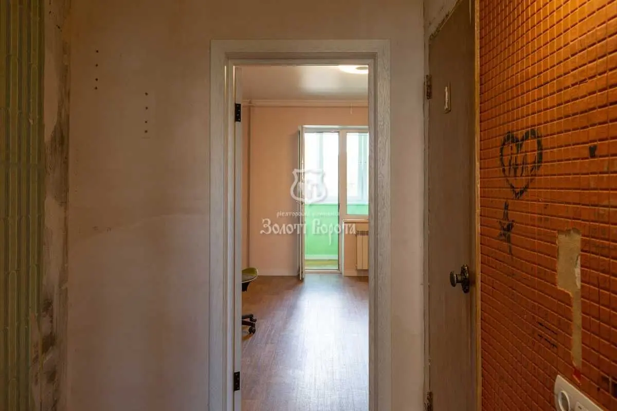 Фото Selling a 3-room apartment, 70 sq.m., Dekabrystiv Street 5 Kyiv, price: 100000 USD, code 7308
