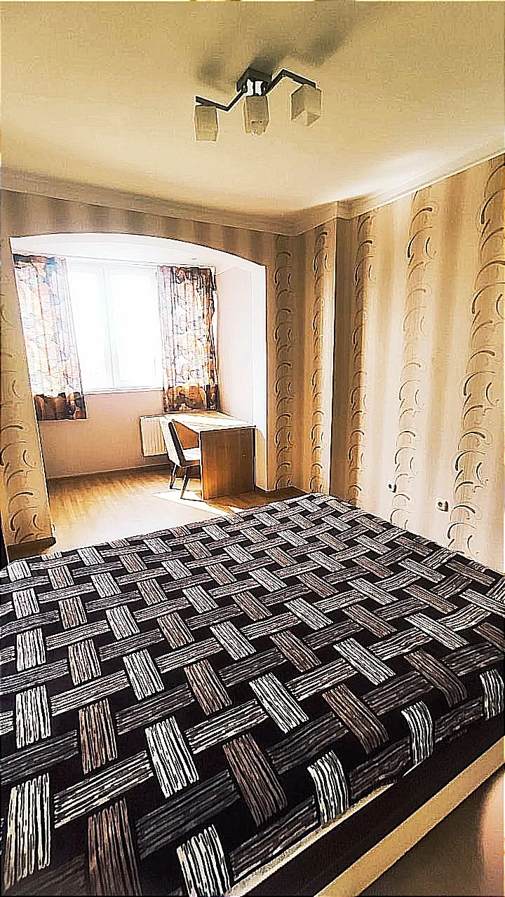 Фото Rent a 1-room apartment, Mykoly Zakrevskoho Street (Myloslavska Street)  Kyiv for long-term rent, price: 11000 UAH, code 7311