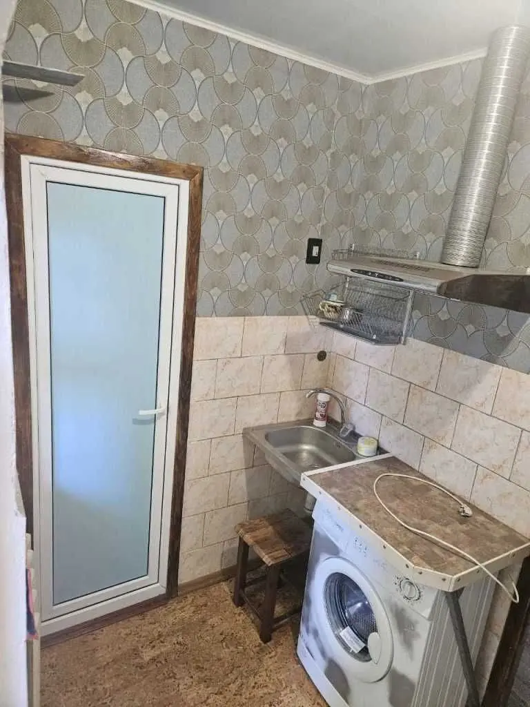Фото Зняти 1 кімнатну квартиру, Задніпровського вул.  Одеса в довгострокову оренду, ціна: 4000 UAH, код 7312