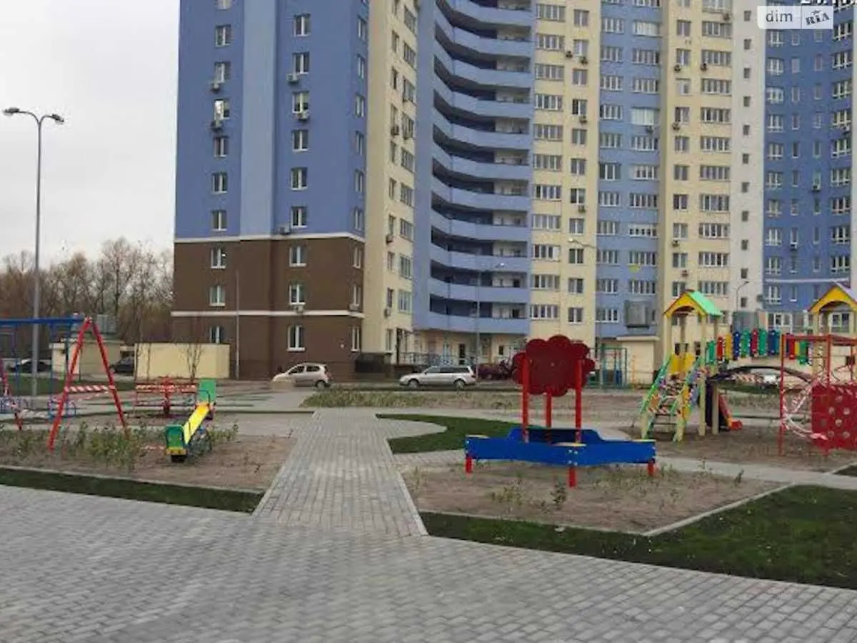 Фото Продаю паркінг, гараж, 15 кв. м, Академіка Глушкова просп.  Київ, ціна: 40000 EUR, код 7323