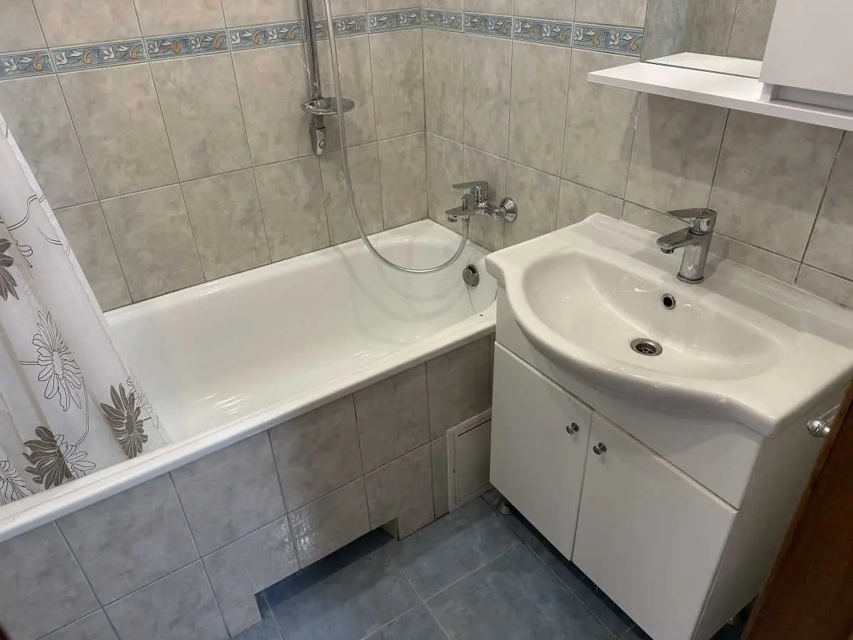 Фото Rent a 1-room apartment, Dashavska Street 25 Kyiv for long-term rent, price: 17000 UAH, code 7325