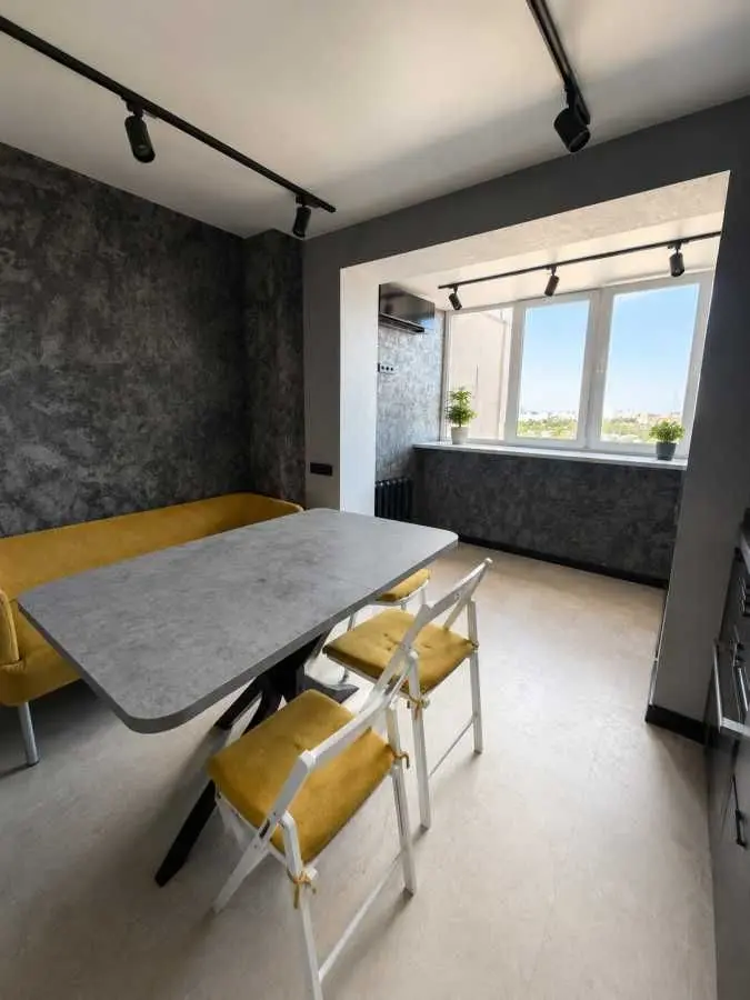 Фото Selling a 3-room apartment, 97 sq.m., Oleny Pchilky Street 4 Kyiv, price: 155000 USD, code 7335