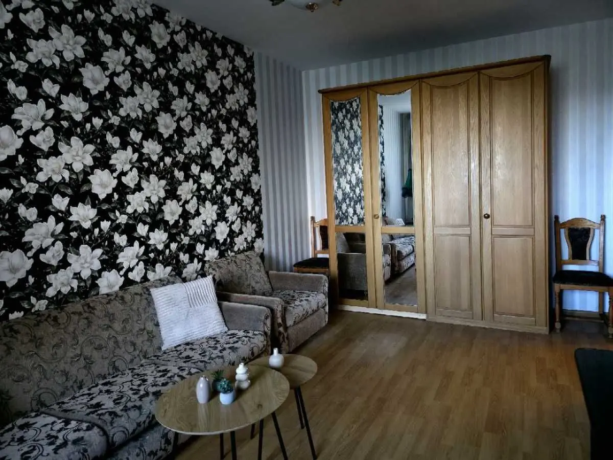Фото Rent a 3-room apartment, Akademika Zabolotnoho Street 6 Kyiv for long-term rent, price: 25000 UAH, code 7337
