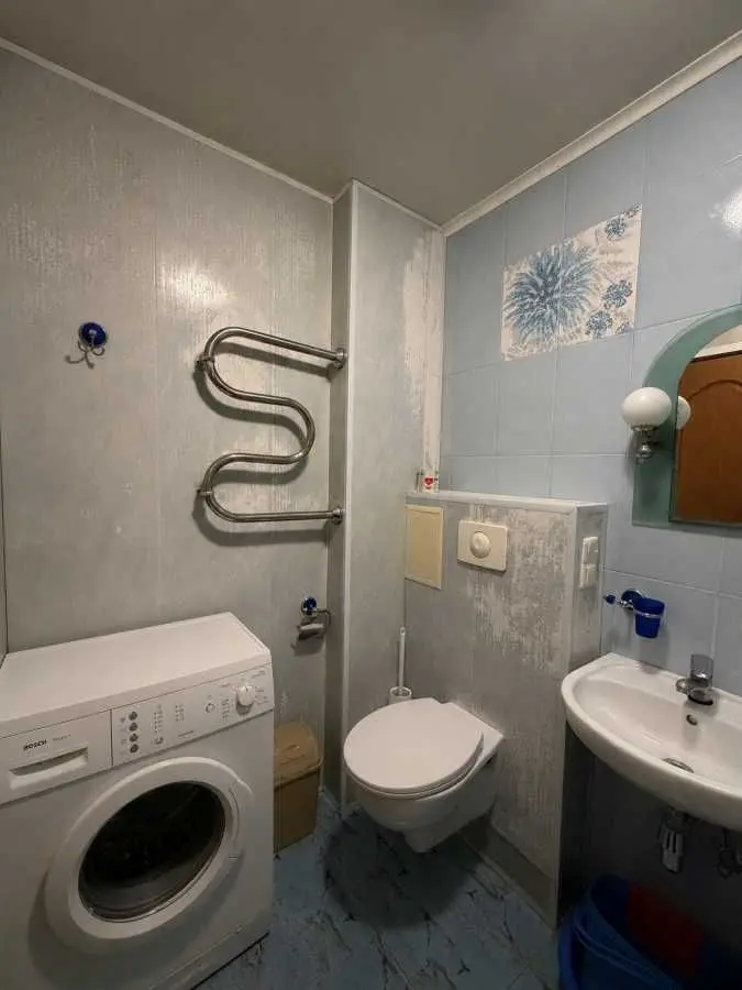 Фото Продаю 1 кімнатну квартиру, 27.2 кв. м, Декабристів вул. 5б Київ, ціна: 45000 USD, код 7339