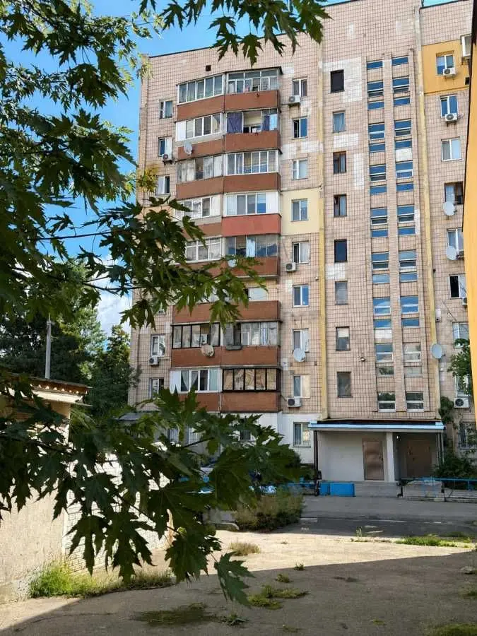 Фото Продаю 1 кімнатну квартиру, 27.2 кв. м, Декабристів вул. 5б Київ, ціна: 45000 USD, код 7339