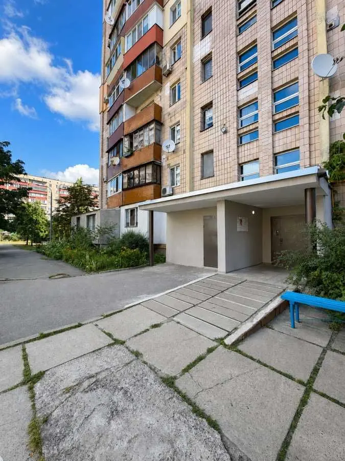 Фото Продаю 1 кімнатну квартиру, 27.2 кв. м, Декабристів вул. 5б Київ, ціна: 45000 USD, код 7339