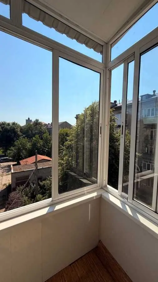 Фото Продаю 2 кімнатну квартиру, 60 кв. м, Вокзальна вул.  Дніпро, ціна: 49000 USD, код 7342