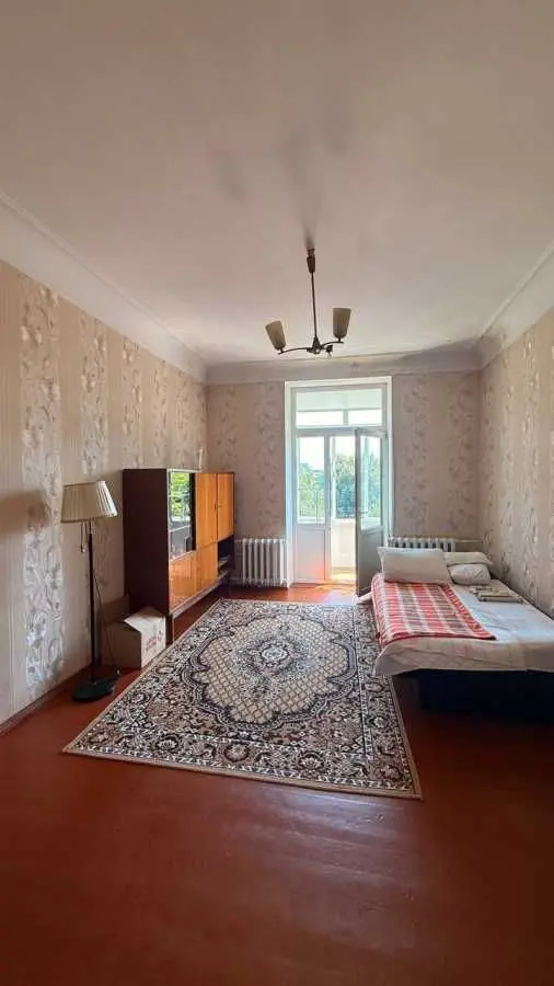 Фото Продаю 2 кімнатну квартиру, 60 кв. м, Вокзальна вул.  Дніпро, ціна: 49000 USD, код 7342