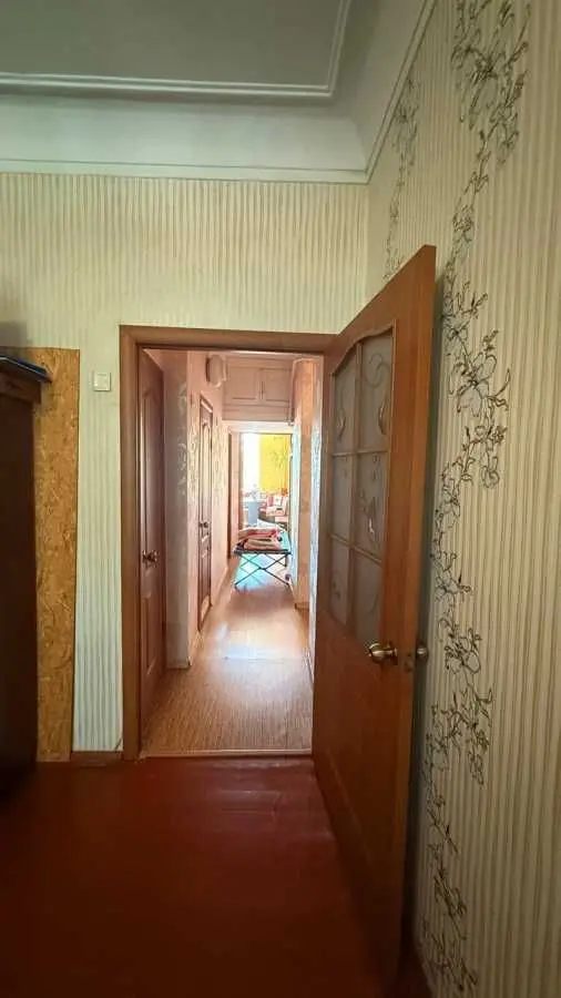 Фото Продаю 2 кімнатну квартиру, 60 кв. м, Вокзальна вул.  Дніпро, ціна: 49000 USD, код 7342