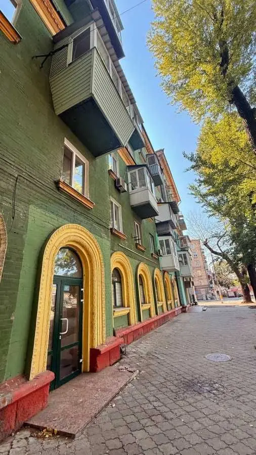 Фото Продаю 2 кімнатну квартиру, 60 кв. м, Вокзальна вул.  Дніпро, ціна: 49000 USD, код 7342