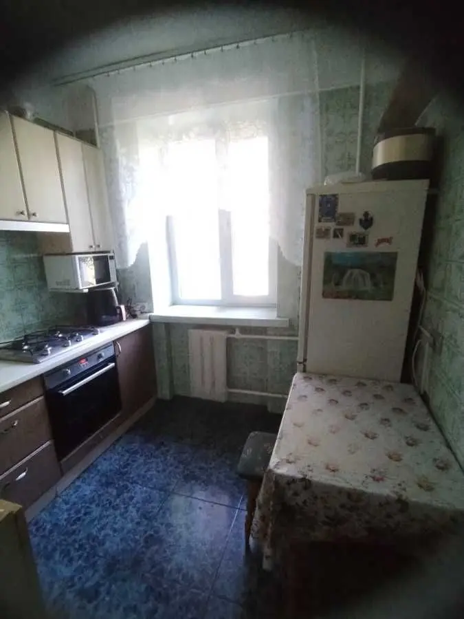 Фото Зняти 2 кімнатну квартиру, Соборності просп. (Возз’єднання) 4 Київ в довгострокову оренду, ціна: 4000 UAH, код 7349