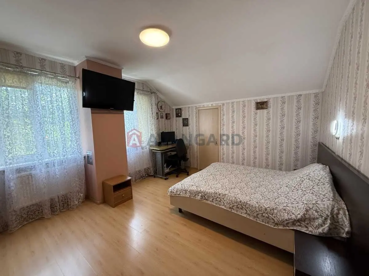 Фото Продаю будинок, 127 кв. м, Садовий пров.  Київ, ціна: 160000 USD, код 7353