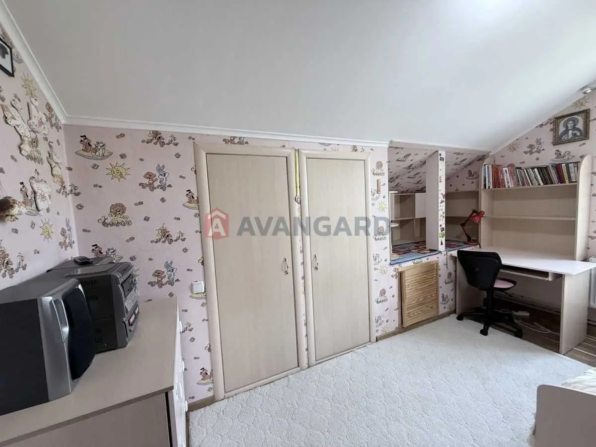 Фото Продаю будинок, 127 кв. м, Садовий пров.  Київ, ціна: 160000 USD, код 7353