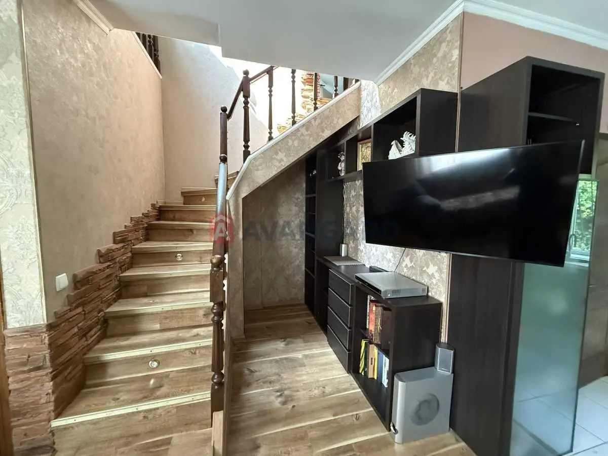 Фото Продаю будинок, 127 кв. м, Садовий пров.  Київ, ціна: 160000 USD, код 7353