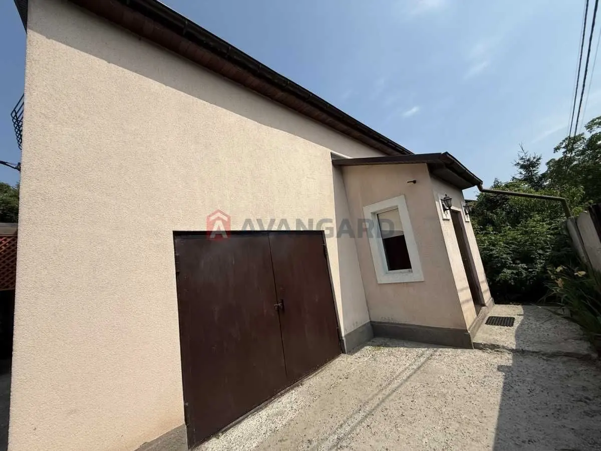 Фото Продаю будинок, 127 кв. м, Садовий пров.  Київ, ціна: 160000 USD, код 7353