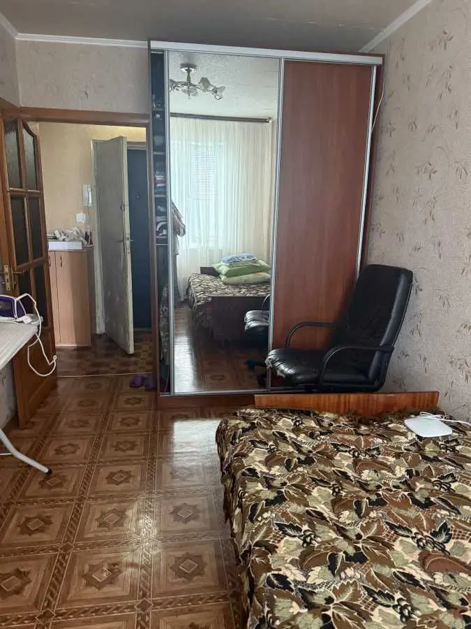 Фото Продаю 2 кімнатну квартиру, 45 кв. м, Симиренка вул. 14/9 Київ, ціна: 56500 USD, код 7354