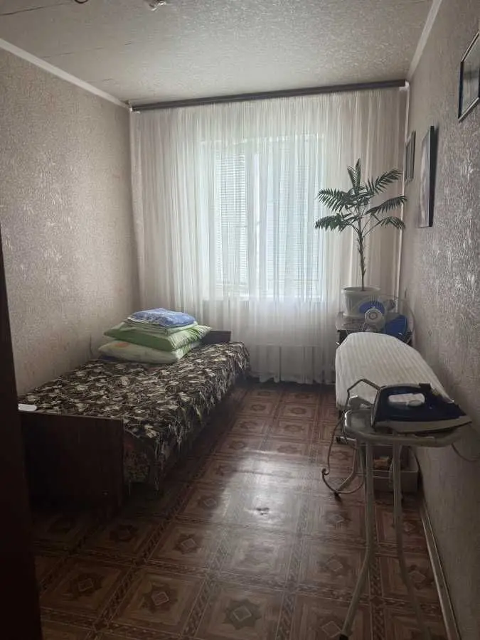 Фото Продаю 2 кімнатну квартиру, 45 кв. м, Симиренка вул. 14/9 Київ, ціна: 56500 USD, код 7354