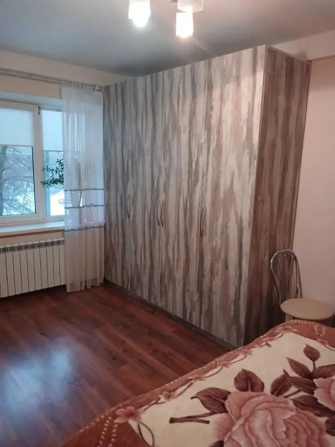 Фото Зняти 1 кімнатну квартиру, Зодчих вул.  Київ в довгострокову оренду, ціна: 12000 UAH, код 7359