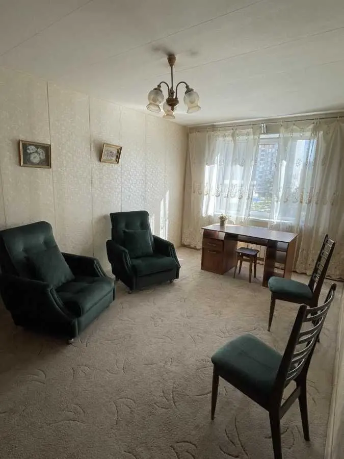 Фото Продаю 2 кімнатну квартиру, 45 кв. м, Пантелеймона Куліша вул. (Челябінська) 17 Київ, ціна: 63500 USD, код 7360