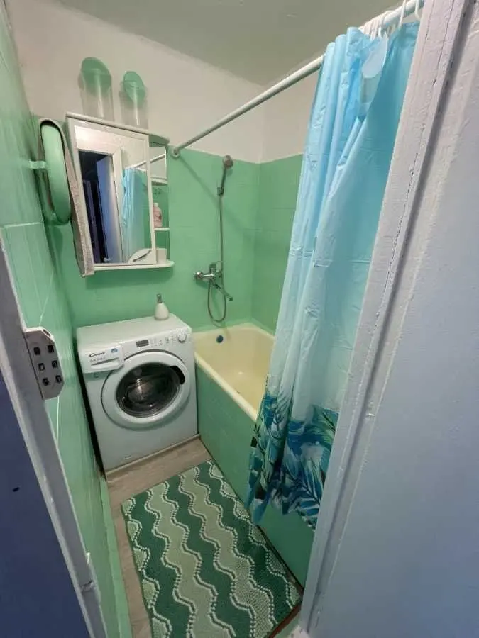 Фото Продаю 2 кімнатну квартиру, 45 кв. м, Пантелеймона Куліша вул. (Челябінська) 17 Київ, ціна: 63500 USD, код 7360
