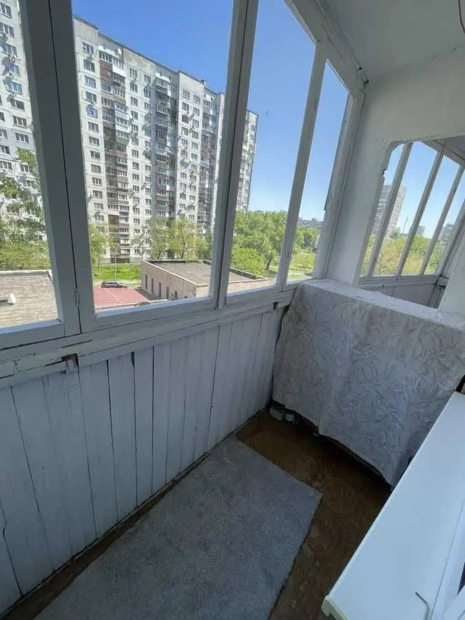 Фото Продаю 2 кімнатну квартиру, 45 кв. м, Пантелеймона Куліша вул. (Челябінська) 17 Київ, ціна: 63500 USD, код 7360