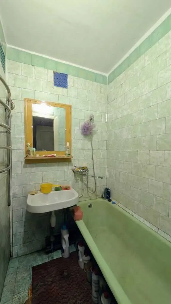 Фото Продаю 3 кімнатну квартиру, 58 кв. м, Джерельна вул. 80 Кропивницький, ціна: 39500 USD, код 7361