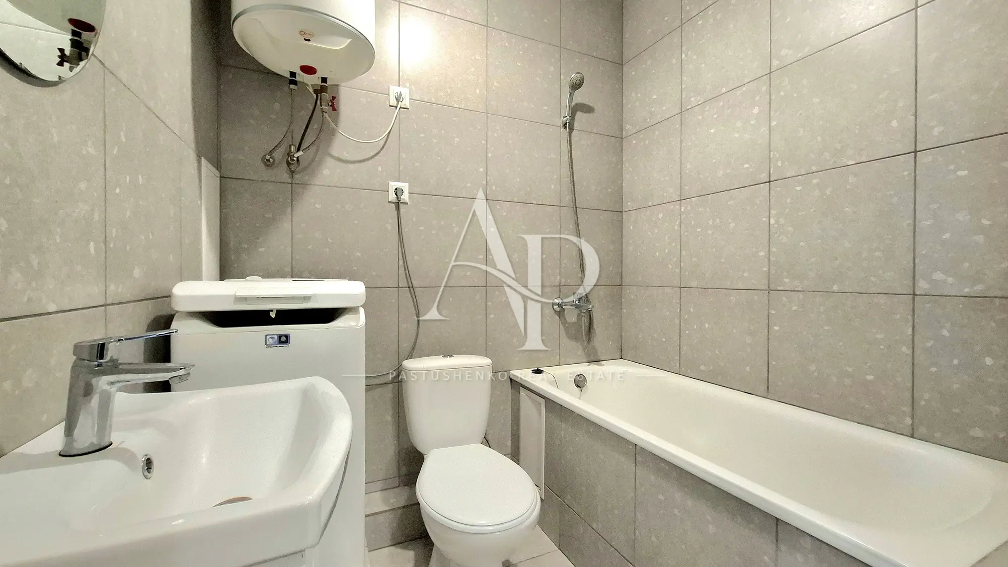 Фото Продаю 1 кімнатну квартиру, 28 кв. м, Польова вул. 73 Київ, ціна: 58500 $, код 7368