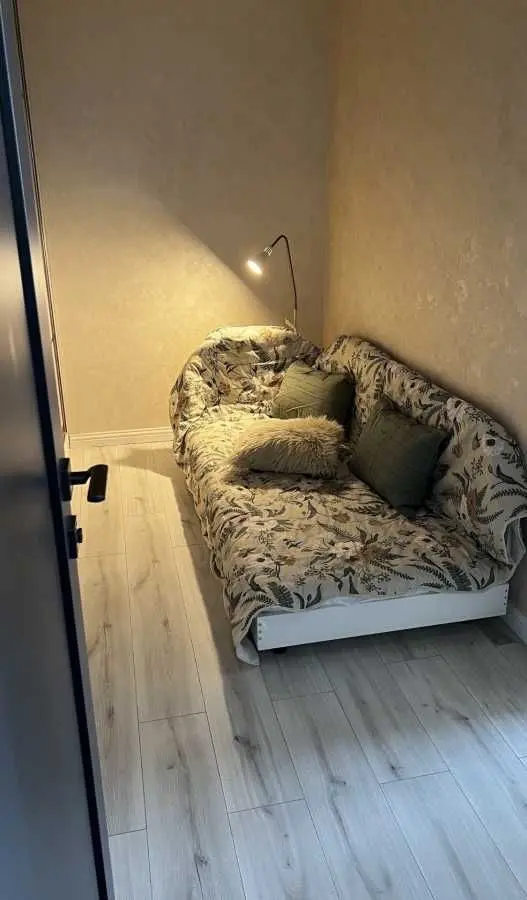 Фото Зняти 2 кімнатну квартиру, Микільсько-Слобідська вул. 15 Київ в довгострокову оренду, ціна: 1100 USD, код 7384