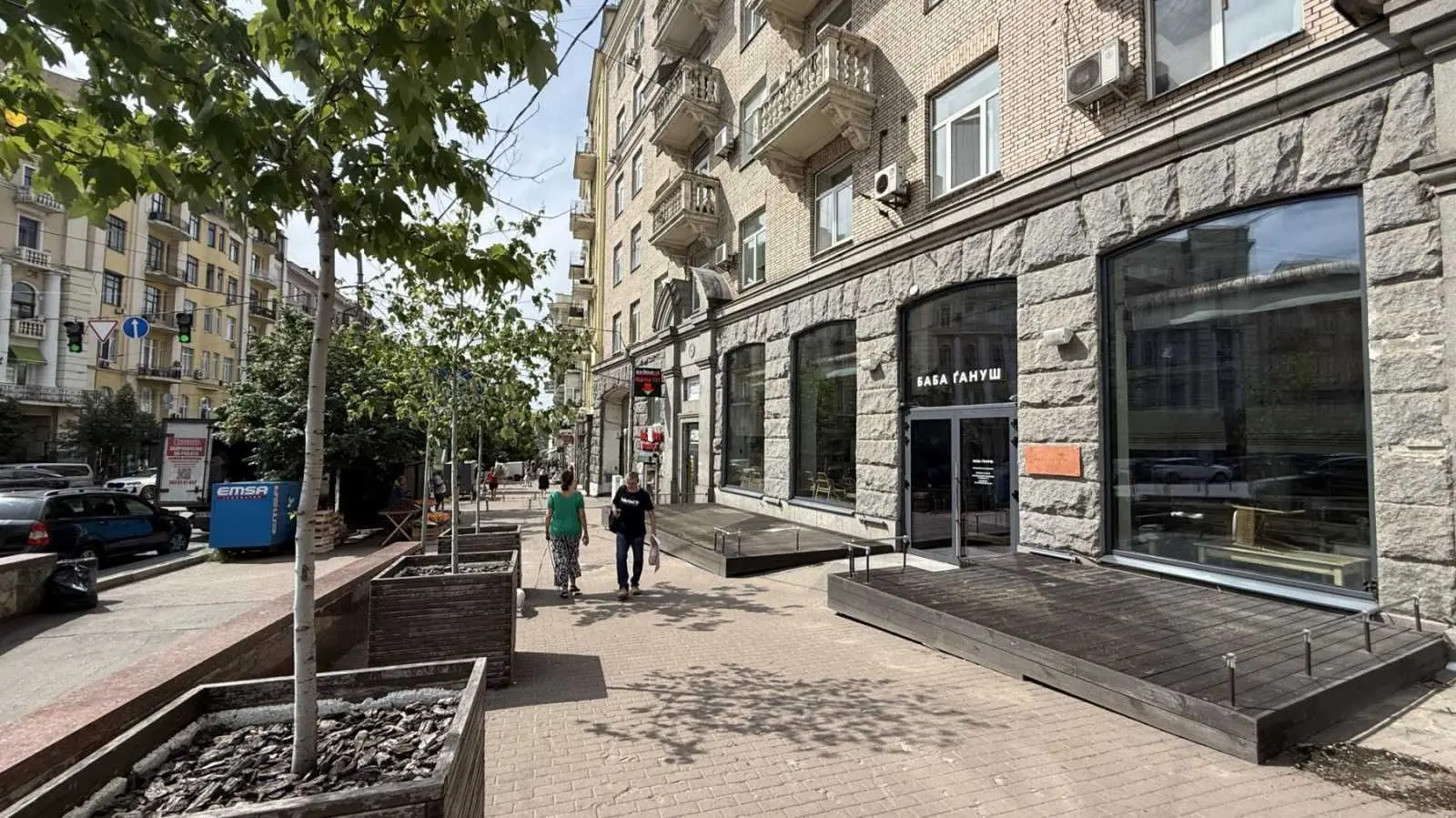 Фото Rent a retail space, Velyka Vasylkivska Street 24 Kyiv for long-term rent, price: 387000 UAH, code 7387