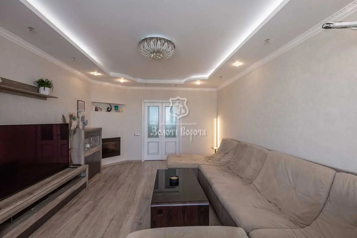 Фото Selling a 3-room apartment, 96.5 sq.m., Mykoly Zakrevskoho Street (Myloslavska Street)  Kyiv, price: 150000 USD, code 7393