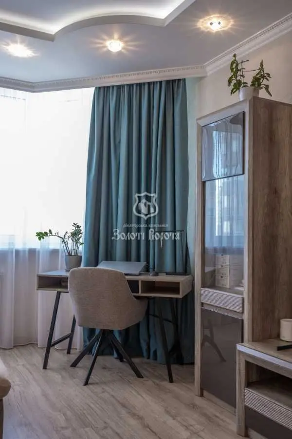 Фото Selling a 3-room apartment, 96.5 sq.m., Mykoly Zakrevskoho Street (Myloslavska Street)  Kyiv, price: 150000 USD, code 7393