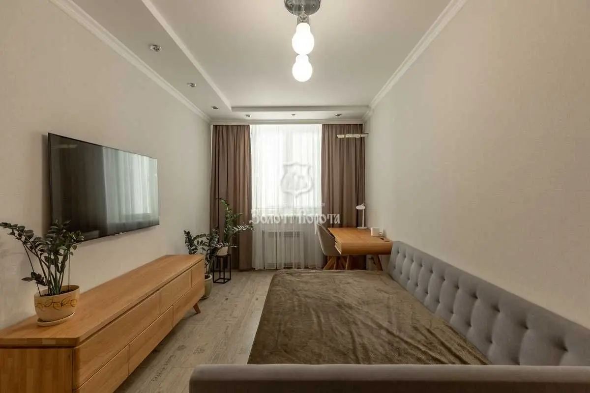 Фото Selling a 3-room apartment, 96.5 sq.m., Mykoly Zakrevskoho Street (Myloslavska Street)  Kyiv, price: 150000 USD, code 7393