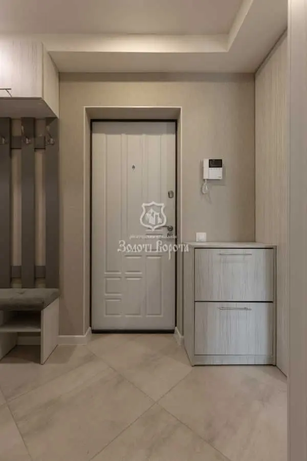 Фото Продаю 2 кімнатну квартиру, 45 кв. м, Героїв Сталінграда просп. 15б Київ, ціна: 82000 USD, код 7400