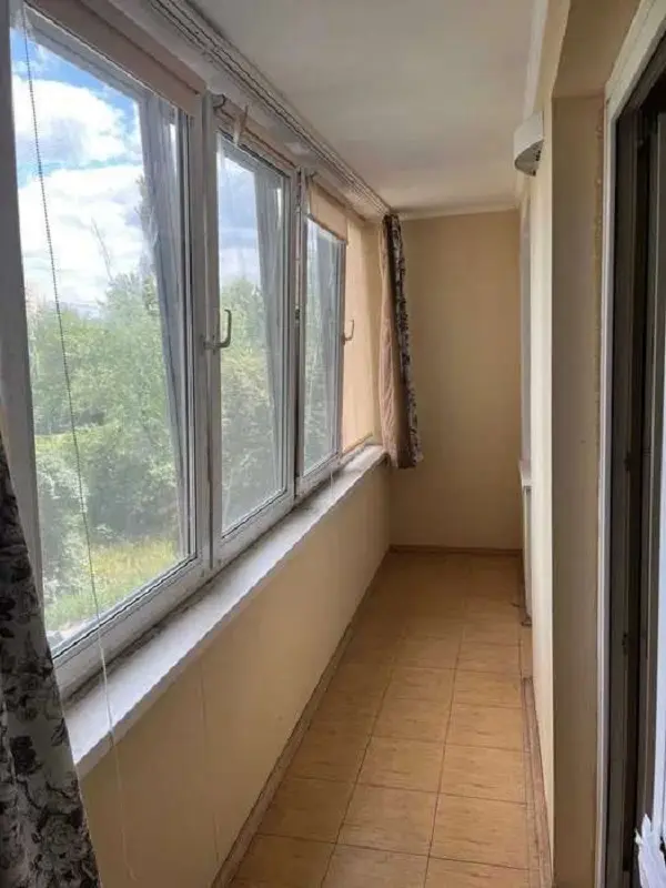 Фото Продаю 1 кімнатну квартиру, 38 кв. м, Флоренції вул. 1/11 Київ, ціна: 70000 $, код 7406