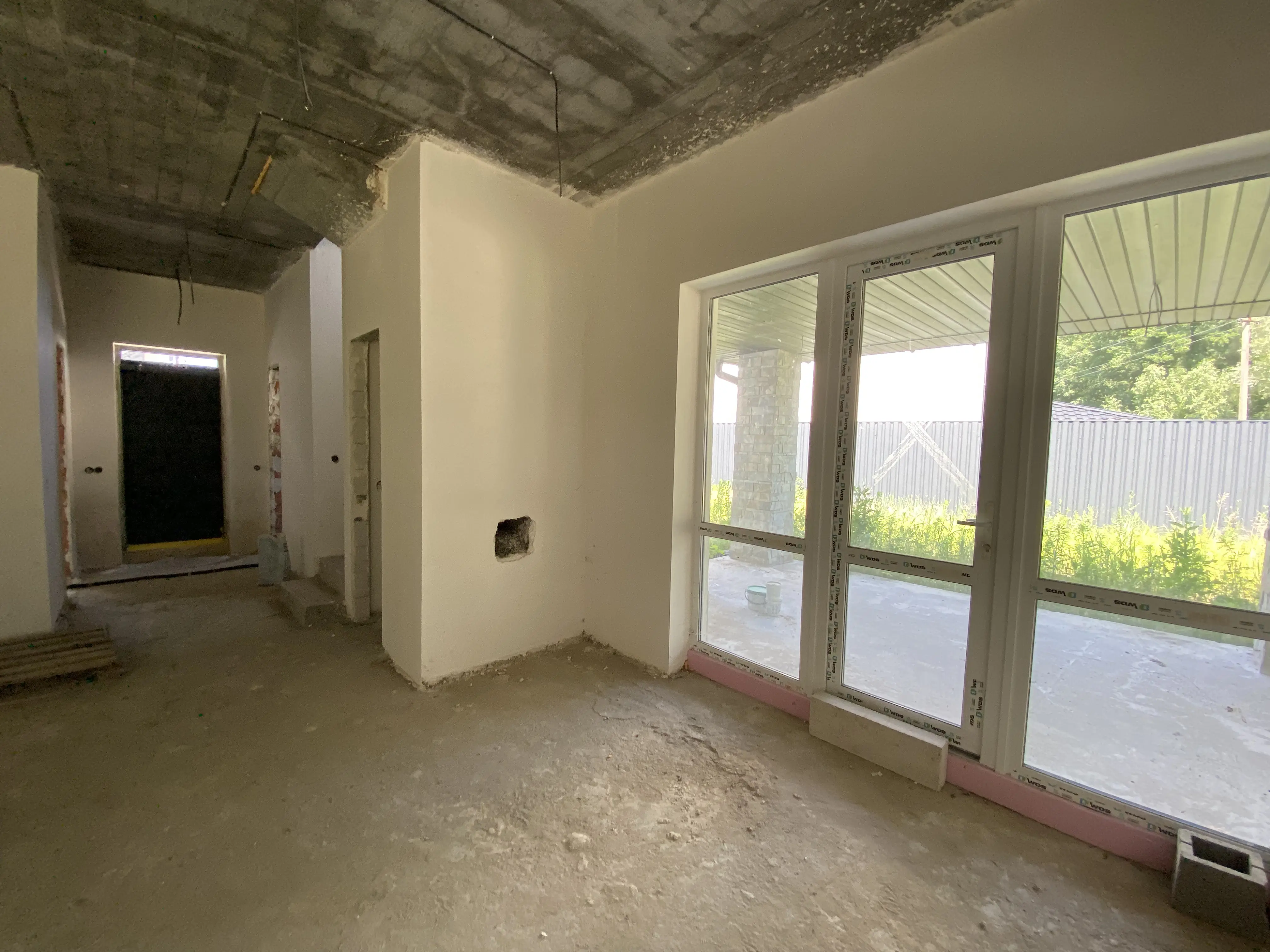 Фото Продаю будинок, 115 кв. м, Шкільна вул.  Іванковичі, ціна: 140000 $, код 7407