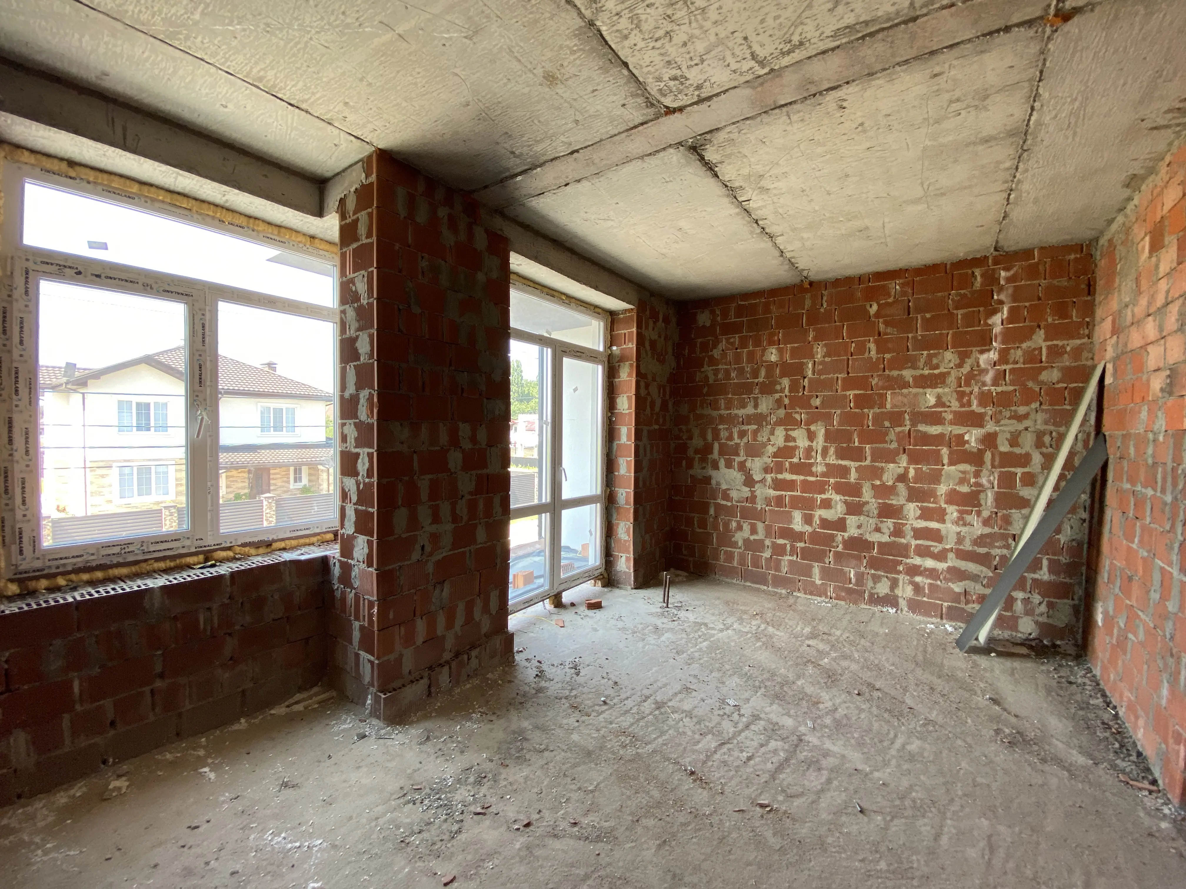 Фото Продаю 2 кімнатну квартиру, 77 кв. м, Миру вул.  Крюківщина, ціна: 66000 $, код 7409