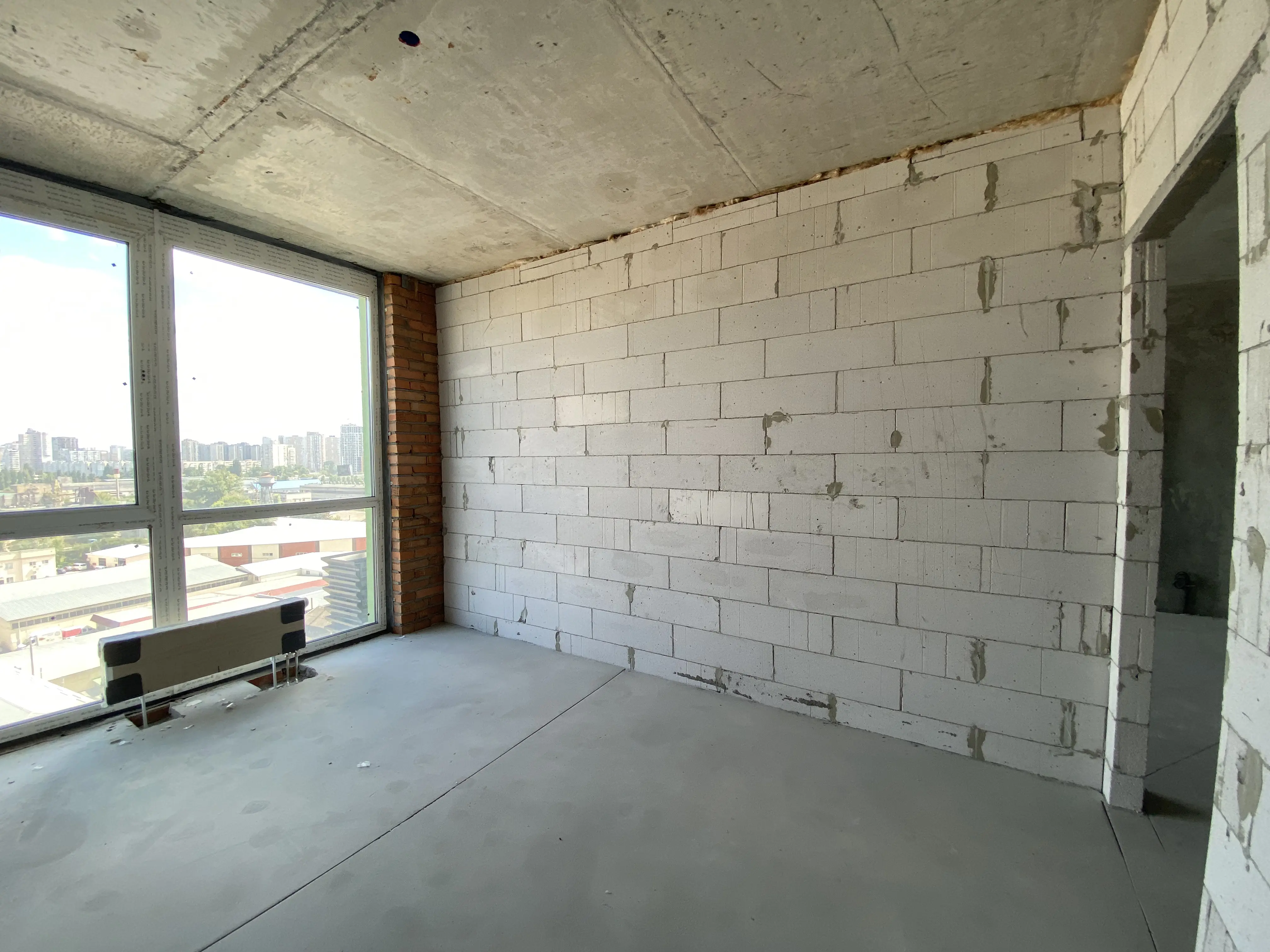 Фото Selling a 1-room apartment, 41 sq.m., Prychalna Street  Kyiv, price: 73500 $, code 7413