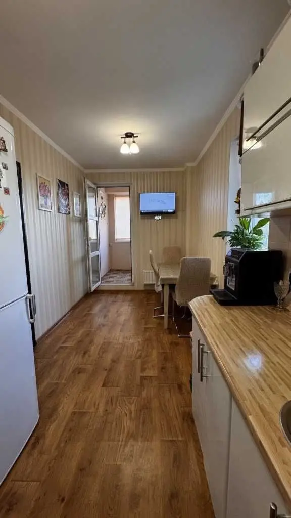 Фото Selling a 1-room apartment, 38 sq.m., Heroiv Dnipra Street 53 Cherkasy, price: 67500 USD, code 7419