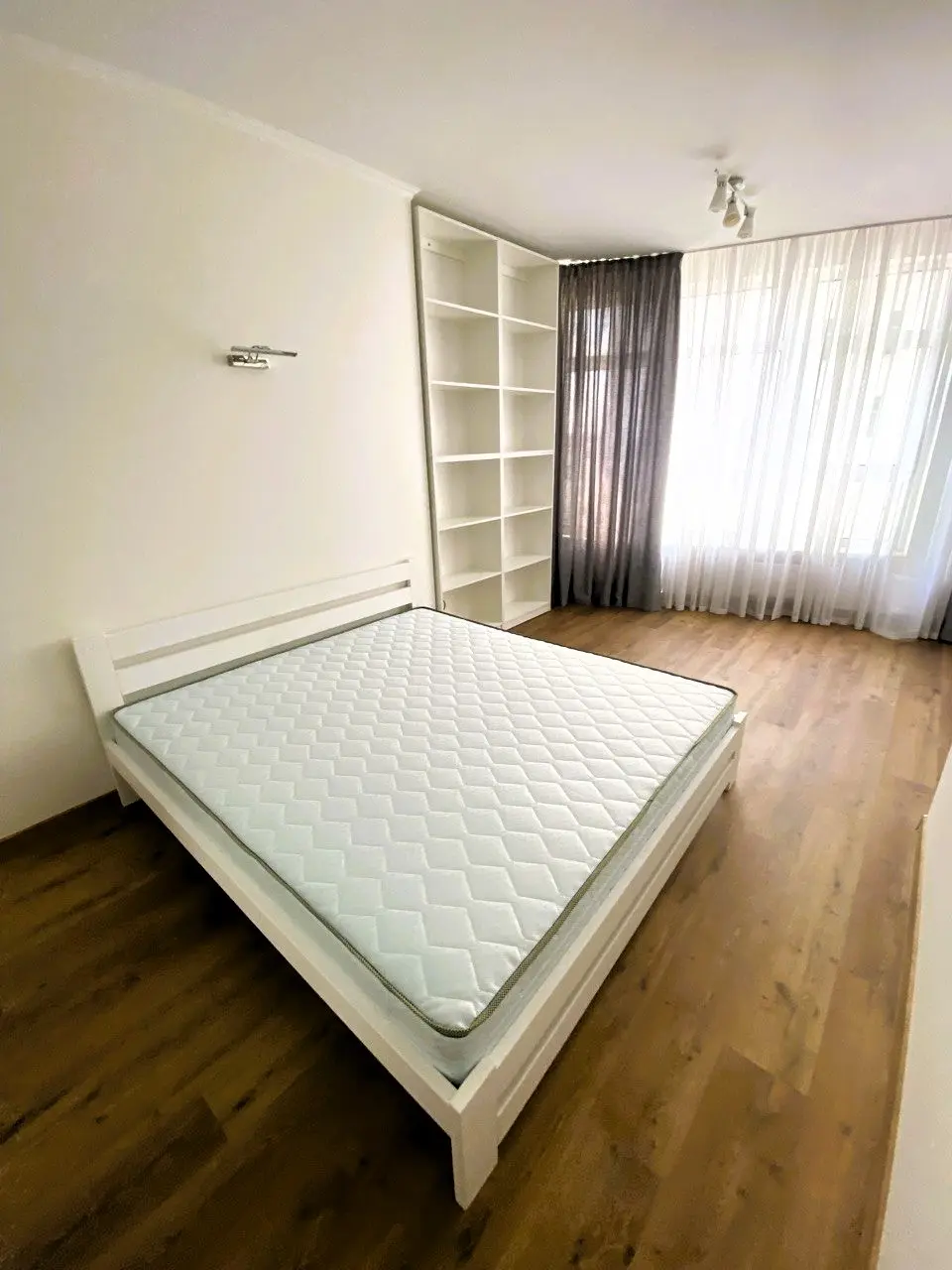 Фото Продаю 3-комнатную квартиру, 140 кв. м, Кловский спуск 7 Киев, цена: 269000 $, код 7420