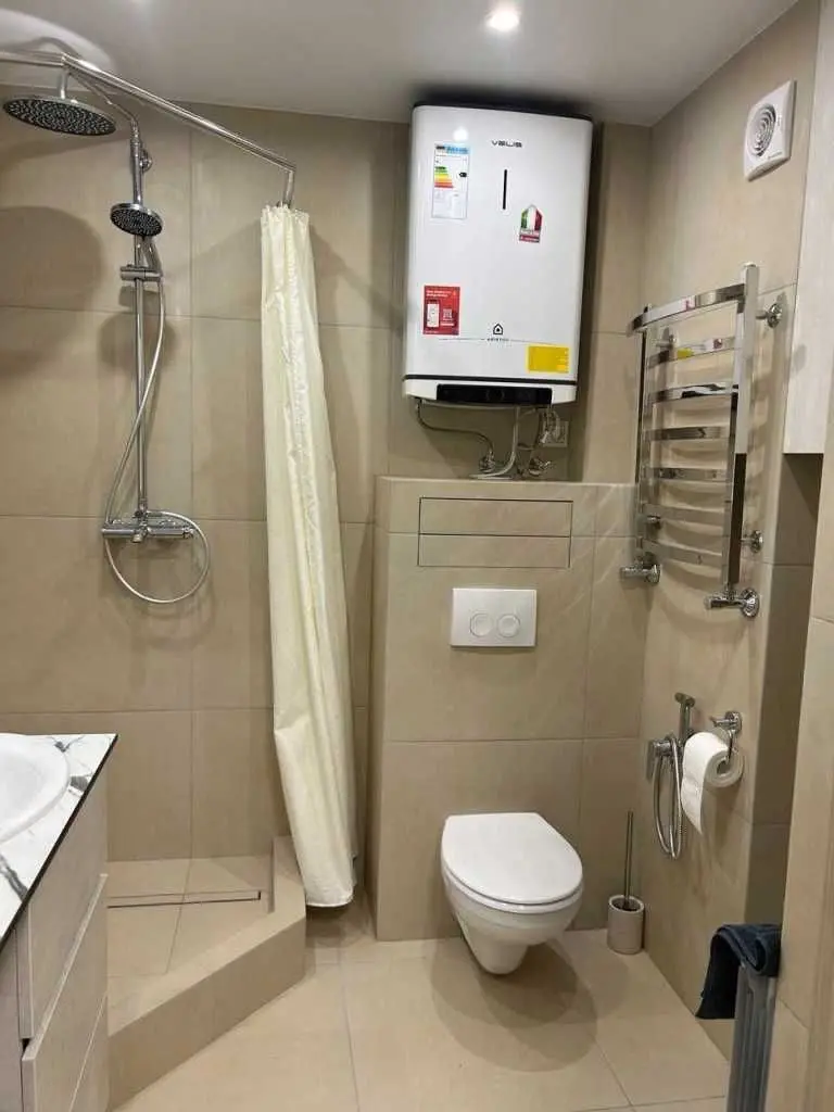 Фото Зняти 1 кімнатну квартиру, Антоновича вул. (Горького) 154 Київ в довгострокову оренду, ціна: 25000 UAH, код 7424