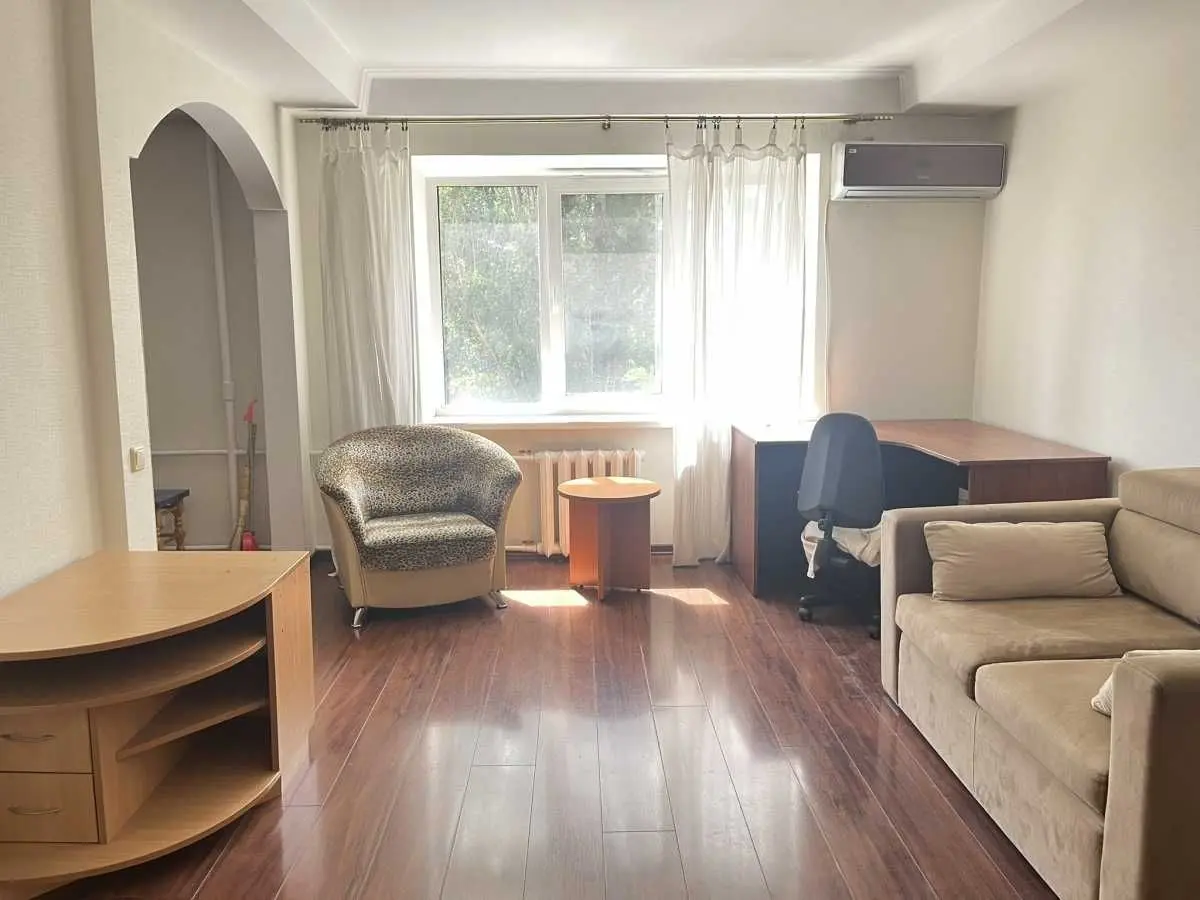 Фото Продаю 2 кімнатну квартиру, 45 кв. м, Жилянська вул. 45 Київ, ціна: 80000 USD, код 7425