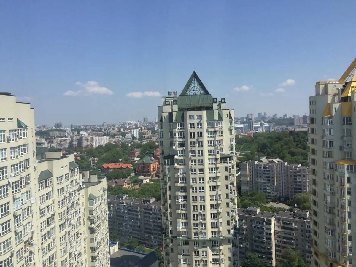 Фото Зняти 3 кімнатну квартиру, Кудряшова пров.  Київ в довгострокову оренду, ціна: 850 USD, код 7429