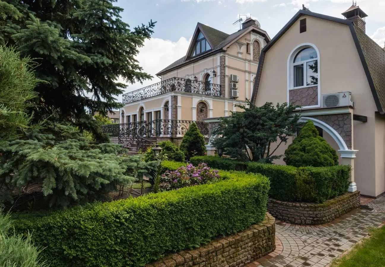 Фото Rent a house, Lyutizh for long-term rent, price: 12000 USD, code 7430