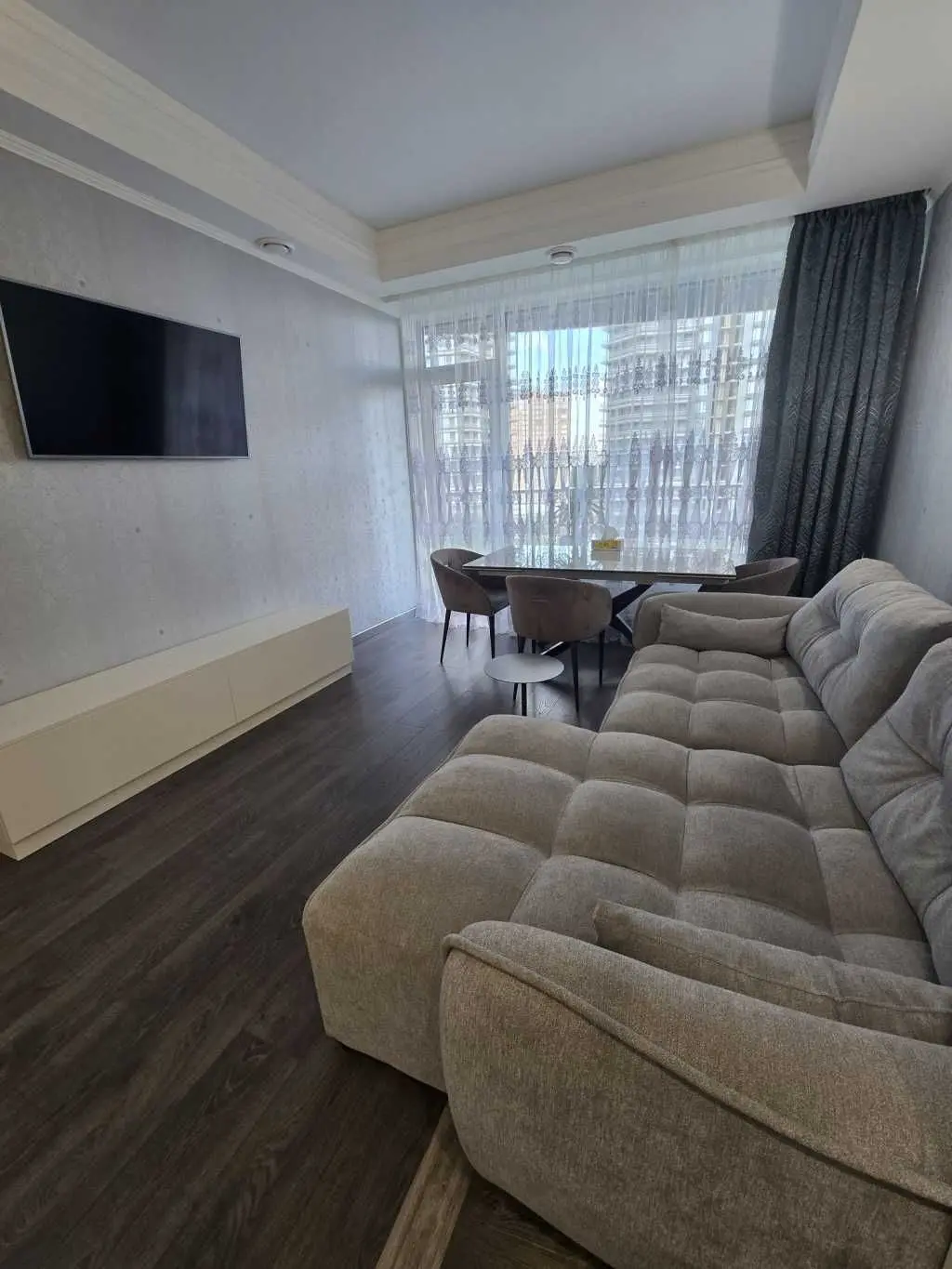 Фото Продаю 2 кімнатну квартиру, 73 кв. м, Лабораторний пров. 7 Київ, ціна: 255000 USD, код 7431